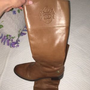 Riding boots
